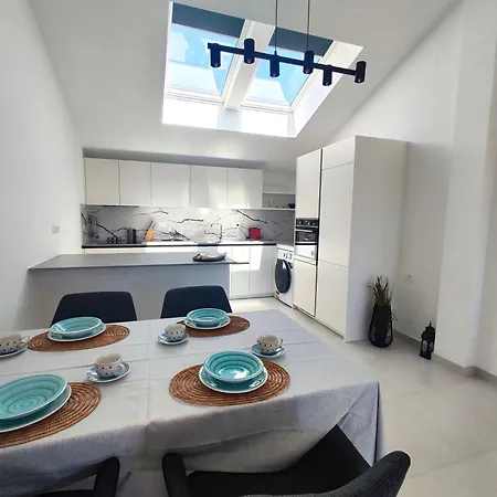 Apartman La Scogliera *